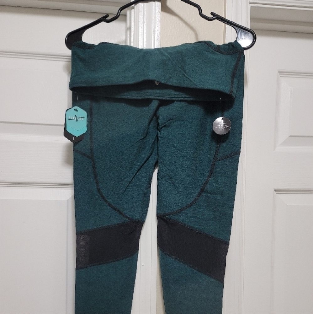 Lularoe fearless leggings Large